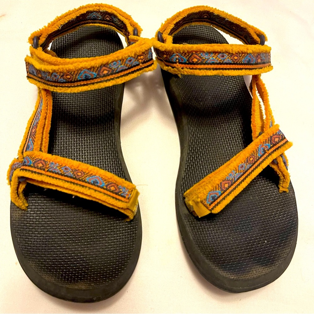 Teva yellow strappy sandals